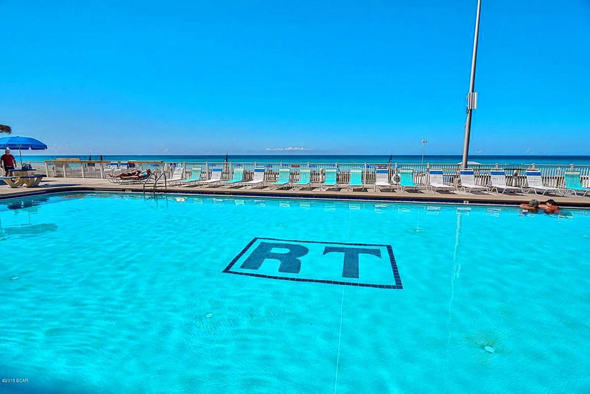 Regency Towers 623 Apartamento